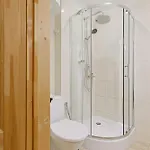Located Apartman *