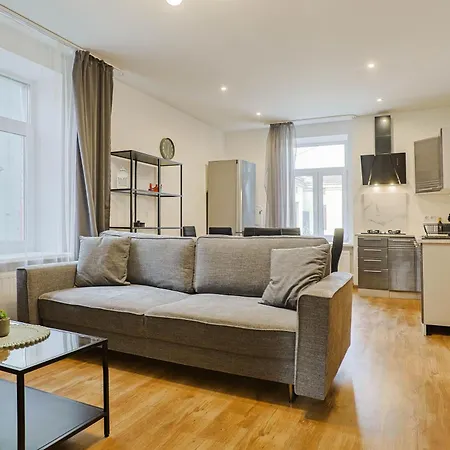 Located Apartman Riga