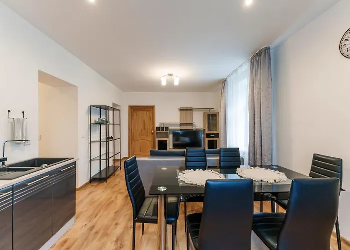 Apartament Located *